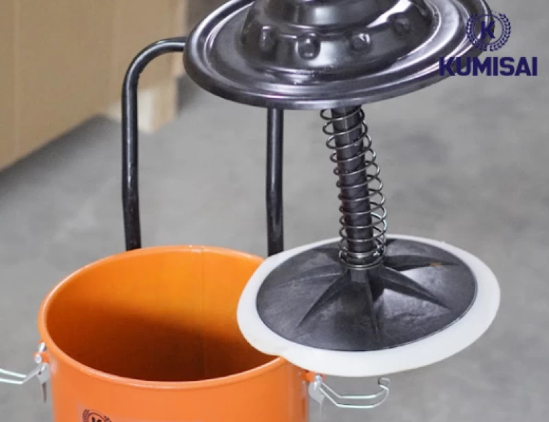 Máy bơm mỡ bằng hơi Kumisai KMS-20S - Thumbnail 2