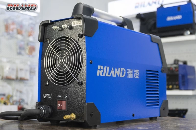 MÁY CẮT PLASMA RILAND CUT 40CT - Ảnh 1