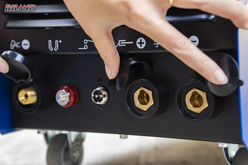 MÁY CẮT PLASMA RILAND CUT 80NS - Thumbnail 5