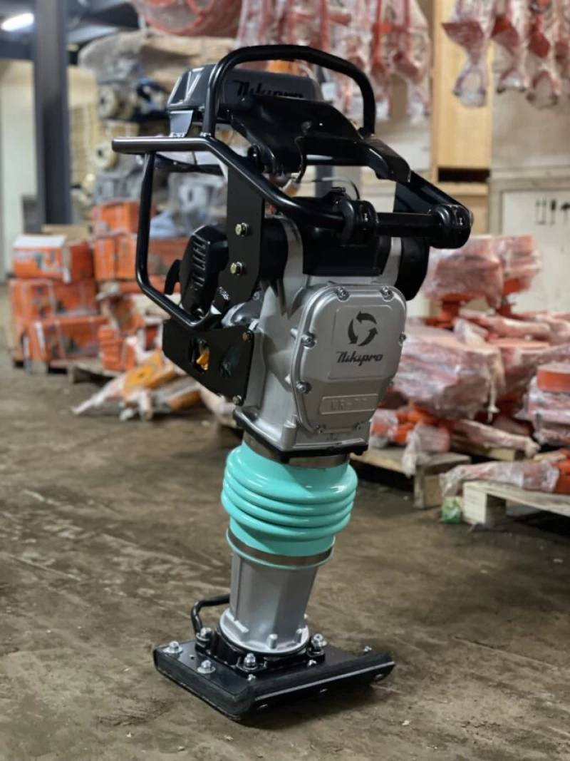 Máy Đầm Cóc Chạy Xăng Niki Pro MR77 - Thumbnail 2