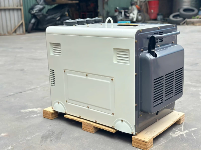 Máy Phát Điện Chạy Dầu 7Kw Husvana HP-8500 - Thumbnail 3