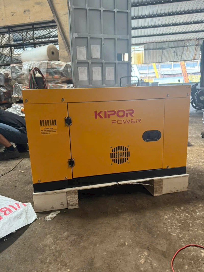 Máy Phát Điện Chạy Dầu 7KW KIPOR KDE10STA - Thumbnail 3