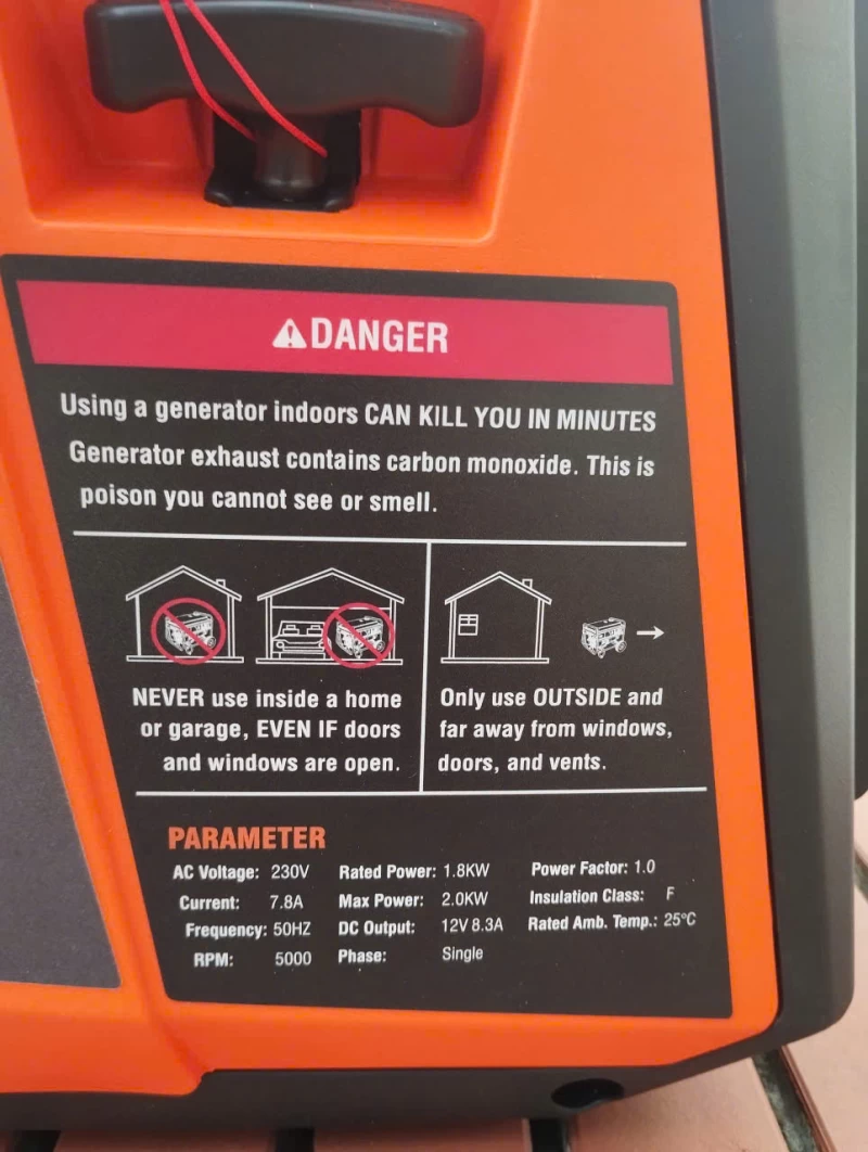 Máy Phát Điện Chạy Xăng Inverter 2Kw Kipor KG2000i Siêu Cách Âm - Thumbnail 2