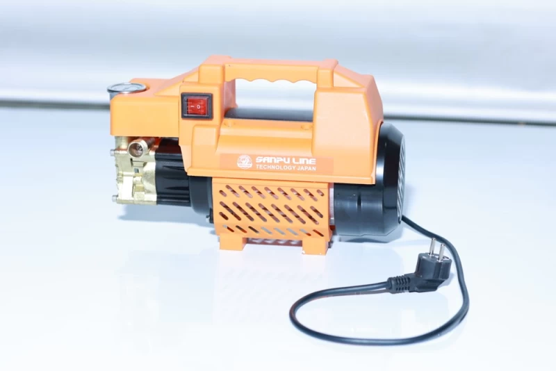 Máy Rửa Xe 2500W Sanpu Line LBT-1001 - Thumbnail 1