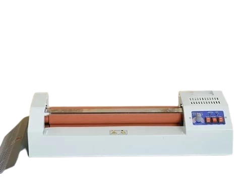 Máy ép Plastic YT 320