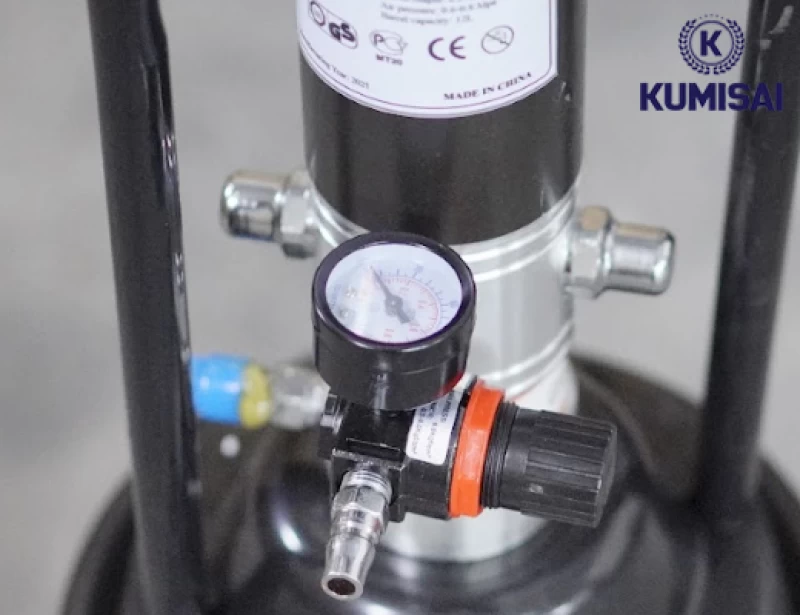 Máy bơm mỡ bằng hơi Kumisai KMS-12S - Ảnh 3