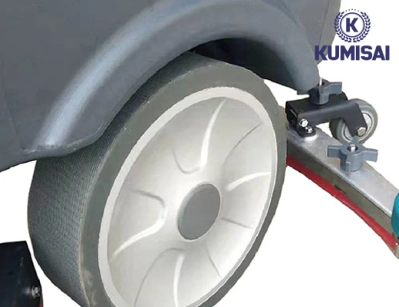 Máy chà sàn công nghiệp ngồi lái Kumisai KMS D9 - Ảnh 2