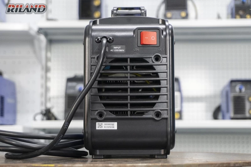 MÁY HÀN RILAND ARC 200DS - Ảnh 2