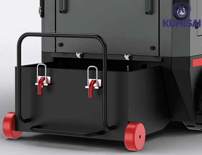 Xe quét đường ngồi lái Kumisai KMS-S11 - Ảnh 4