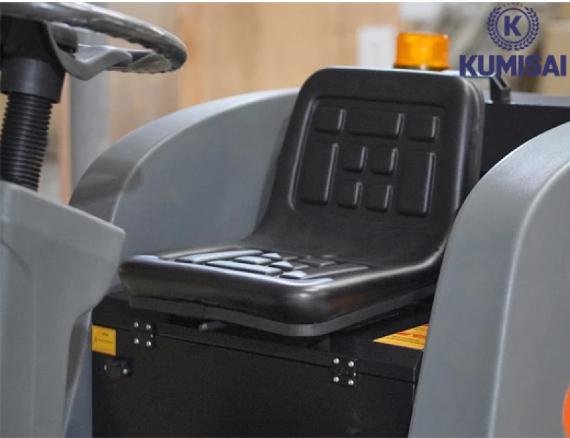 Xe quét rác nhà xưởng ngồi lái Kumisai KMS-S5 - Ảnh 5