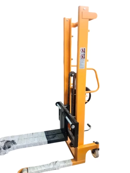 Xe Nâng Tay Cao Thuỷ Lực Nitto Càng thép C 3T*1,6m